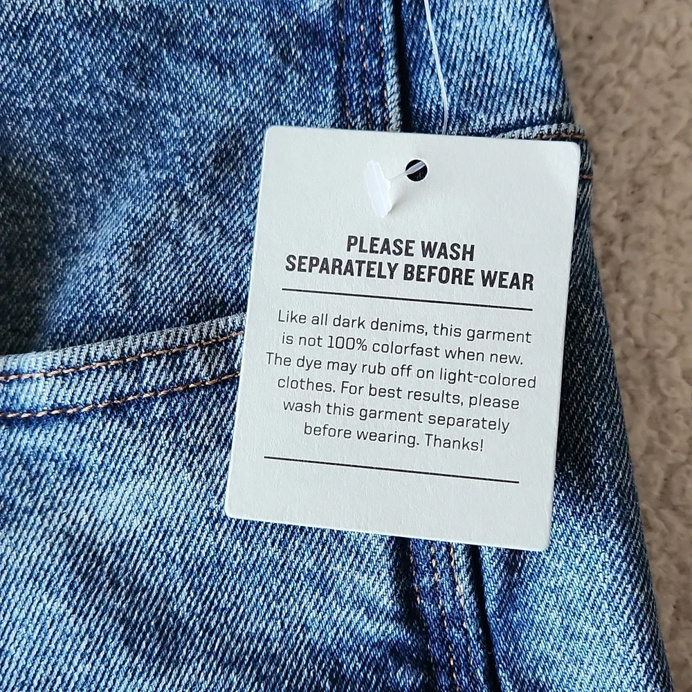 NWT Duluth Trading Co Womens Medium Wash Heritage Hi-Rise Straight Leg Jeans - Picture 5 of 9